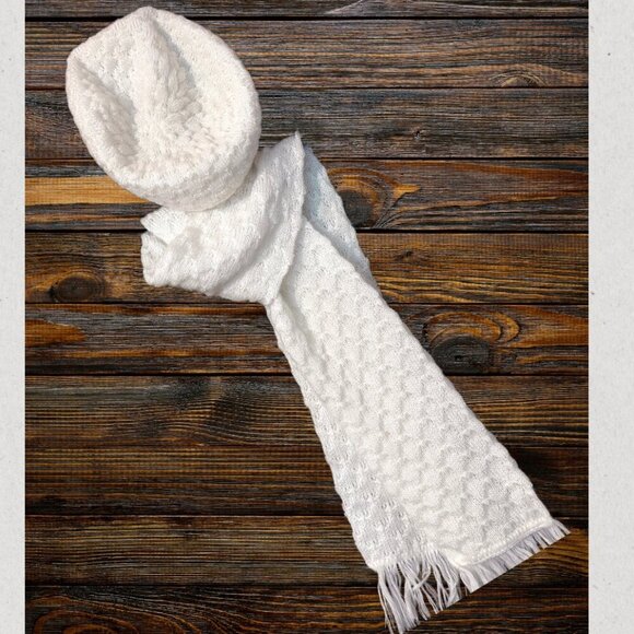Source Unknown Accessories - Knit Hat and Scarf with Fringe Set​